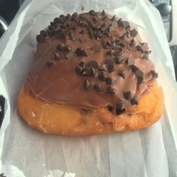 Donut Delicious Coffee Shop - Donuts Near Me - Rialto, California