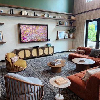 Centro Callan - Resident Lounge - Apartments Near Me - San Leandro, California Centro Callan - Resident Lounge - Apartments Near Me - San Leandro, California