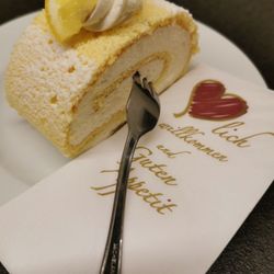 Cafe Hirsch - Zitronenrolle