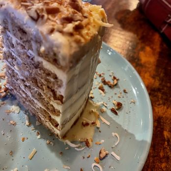 True Kitchen + Bar - September 30, 2024 - Hawaiian Cream Cheese Pineapple Cake. - New American Near Me - Roseburg, Oregon True Kitchen + Bar - September 30, 2024 - Hawaiian Cream Cheese Pineapple Cake. - New American Near Me - Roseburg, Oregon