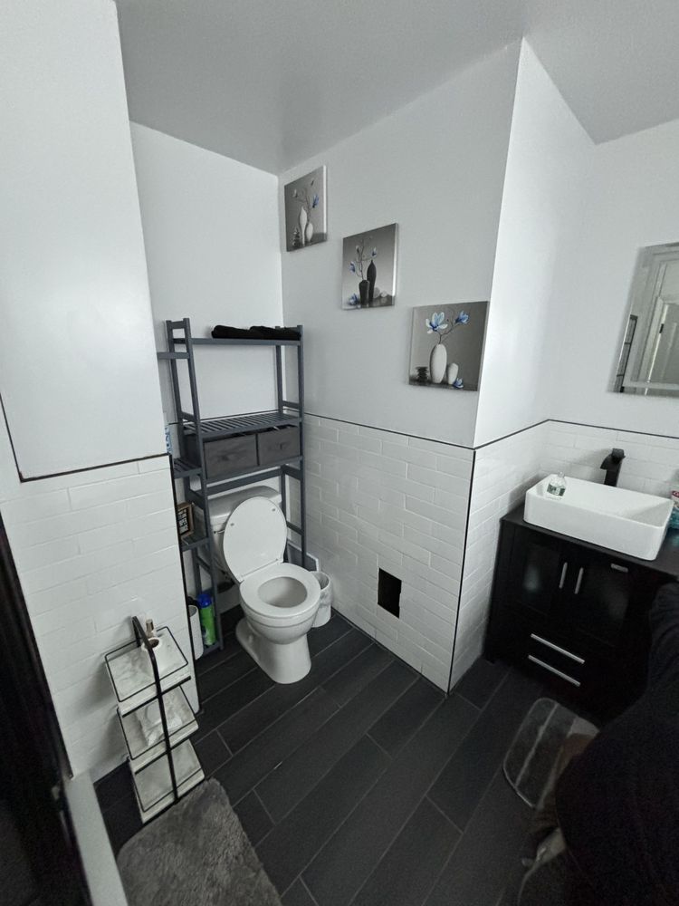 Slide of No limit General Contracting