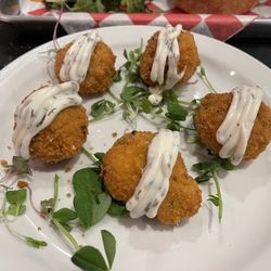 Mad Rabbit Cafe - Bunny-Less Balls