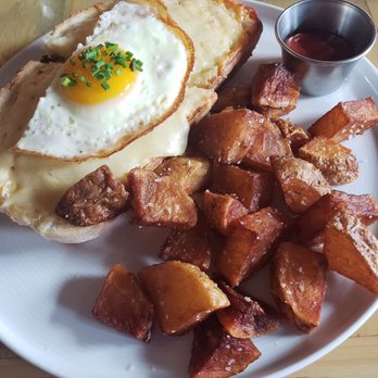 Black Sheep - Croque madame/ breakfast potatoes - Wine Bars Near Me - Milwaukee, Wisconsin Black Sheep - Croque madame/ breakfast potatoes - Wine Bars Near Me - Milwaukee, Wisconsin