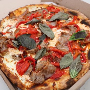 Table 87 - Brooklyn Heights - 12" Sausage and Peppers Pizza - Pizza Near Me - Brooklyn, New York Table 87 - Brooklyn Heights - 12" Sausage and Peppers Pizza - Pizza Near Me - Brooklyn, New York