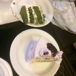 Blackberry and matcha cakes! Blackberry and matcha cakes!