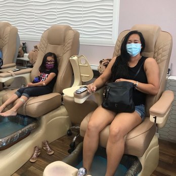 5 Point Nails - My daughter and her daughter - Nail Salons Near Me - Redlands, California 5 Point Nails - My daughter and her daughter - Nail Salons Near Me - Redlands, California