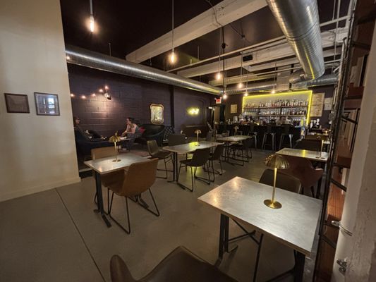Riffraff bookstore and bar by null