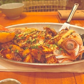 Mina's Fish House - Whole Fish - Seafood Near Me - Kapolei, Hawaii