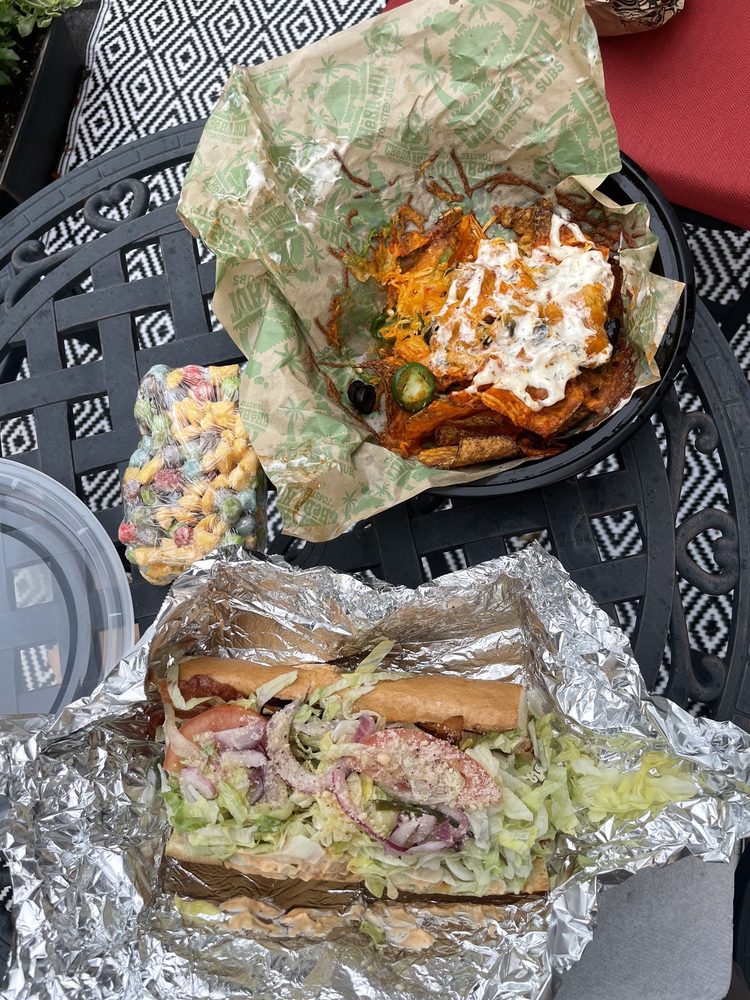 CHEBA HUT TOASTED SUBS 35 Photos & 14 Reviews 2202 S Kinnickinnic