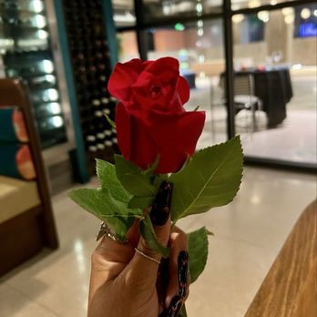 Late August - A Rose at each table for Valentine's Day. (Nails: IG:Wheelz_on_nailz) - Southern Near Me - Houston, Texas Late August - A Rose at each table for Valentine's Day. (Nails: IG:Wheelz_on_nailz) - Southern Near Me - Houston, Texas