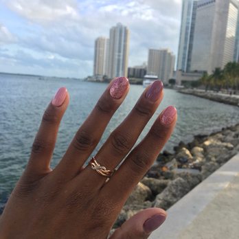 iNail Spa - Nail Salons Near Me - Miami Beach, Florida