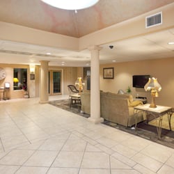 Holiday Inn Express & Suites Elgin