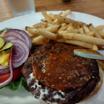 Mustards Bar & Grill - $25 hamburger - American Near Me - San Francisco, California Mustards Bar & Grill - $25 hamburger - American Near Me - San Francisco, California