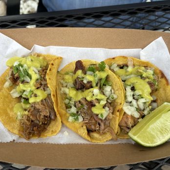 La Pinata - Carnita tacos - Mexican Near Me - Lakeland, Florida La Pinata - Carnita tacos - Mexican Near Me - Lakeland, Florida