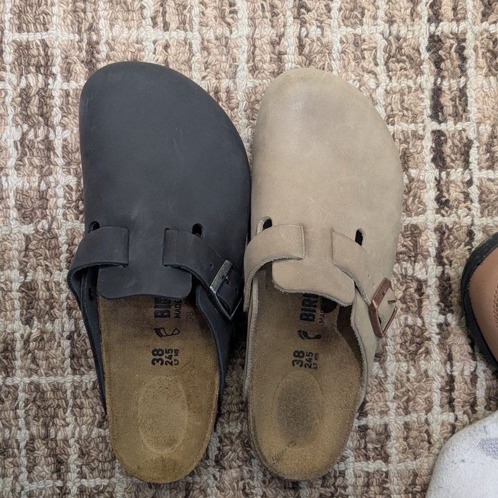 Birkenstock Soho - Regular/wide width vs narrow/medium width - Shoe Stores Near Me - New York, New York Birkenstock Soho - Regular/wide width vs narrow/medium width - Shoe Stores Near Me - New York, New York