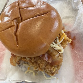 KFC - Sad sandwich, looks good but that's where the hood stops. - Chicken Wings Near Me - Glen Carbon, Illinois