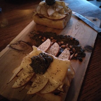 Trio Lounge - Open face pear and brie - Lounges Near Me - Ottawa, Ontario Trio Lounge - Open face pear and brie - Lounges Near Me - Ottawa, Ontario