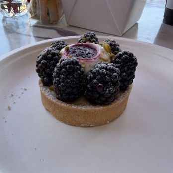 Bonrue Bakery - Blackberry pistachio tart - Bakeries Near Me - St George, Utah Bonrue Bakery - Blackberry pistachio tart - Bakeries Near Me - St George, Utah