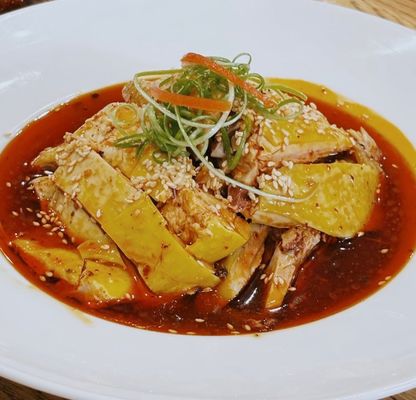 HOP HAUS 成都食府, 12802 Foothill Blvd, Rancho Cucamonga, CA 91739