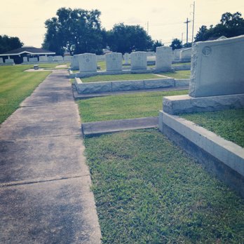 Hebrew Rest Cemetery - Funeral Services & Cemeteries Near Me - New Orleans, Louisiana Hebrew Rest Cemetery - Funeral Services & Cemeteries Near Me - New Orleans, Louisiana
