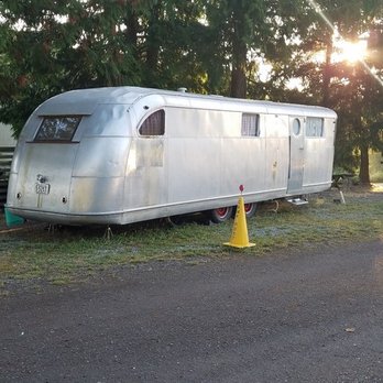 Elks Lodge B P O E No 317 - Host's gorgeous 1949 trailer she is refurbishings. - Caterers Near Me - Port Townsend, Washington Elks Lodge B P O E No 317 - Host's gorgeous 1949 trailer she is refurbishings. - Caterers Near Me - Port Townsend, Washington