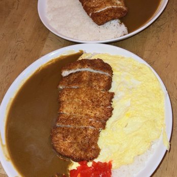 Tokyo Eats - Chicken omelette curry and regular chicken curry - Ramen Near Me - Fullerton, California Tokyo Eats - Chicken omelette curry and regular chicken curry - Ramen Near Me - Fullerton, California