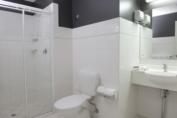 Adelaide Riviera Hotel by null