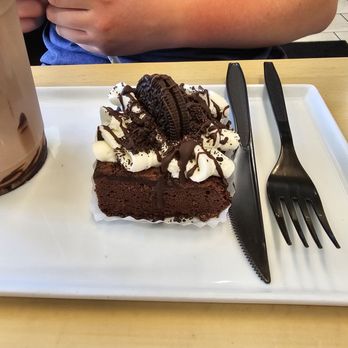 Bread & Honey - Bakeries Near Me - Bakersfield, California