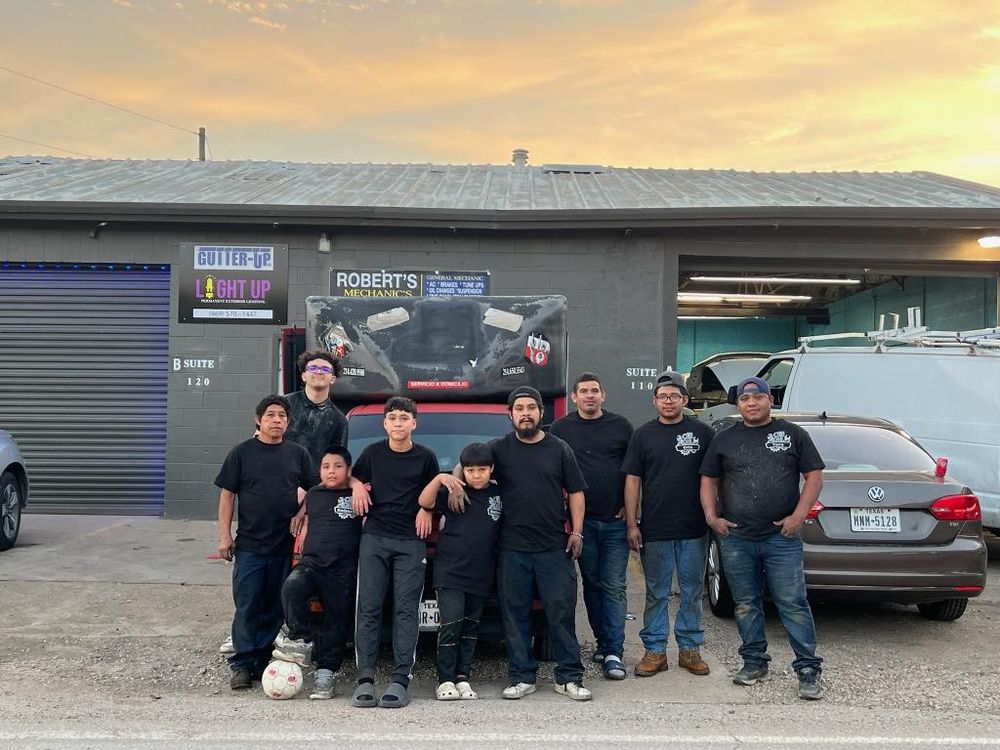 ROBERT’S MECHANIC’S & BODY SHOP Updated September 2024 401 Cantrell