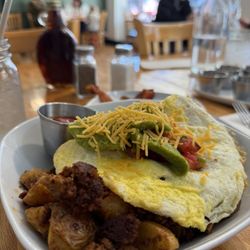 Union Street Cafe - Chorizo, potatoes, and fried egg avocado
