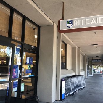Rite Aid - the entrance to rite aid - Drugstores Near Me - Redwood City, California