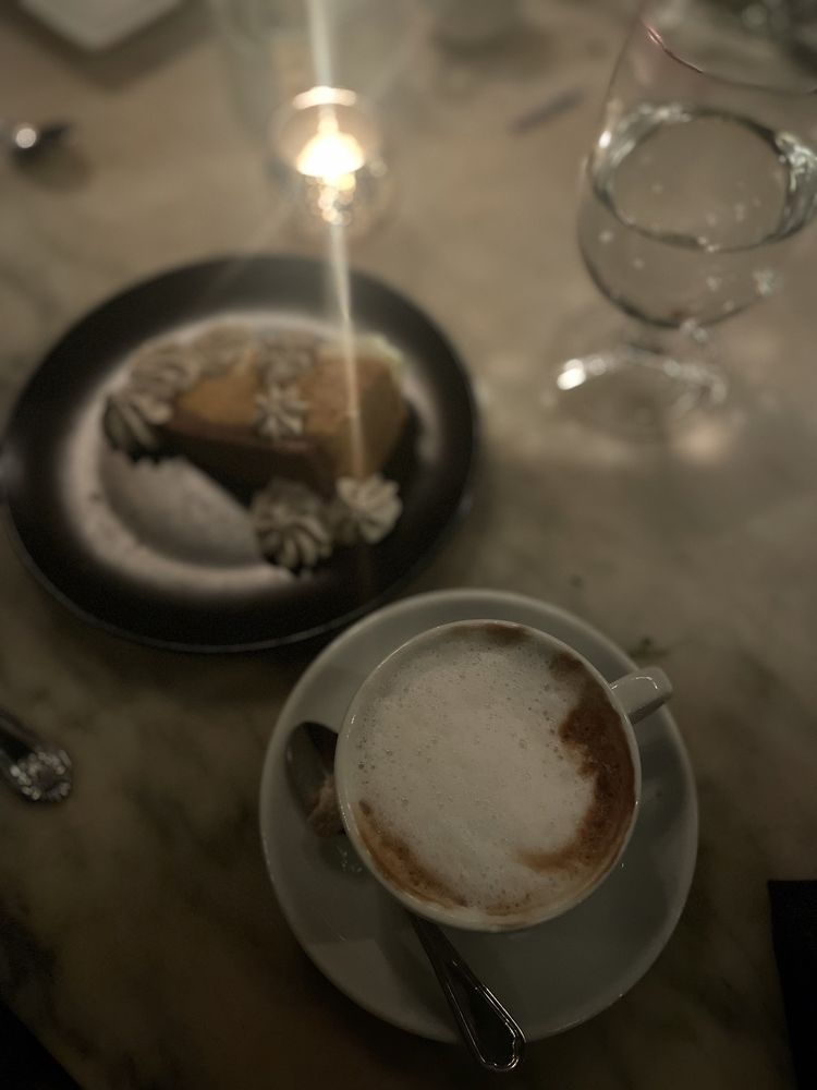 WA Frost & Co