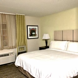 Candlewood Suites South Bend Airport - The Bed