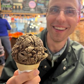 Bmore Licks - Dirty grasshopper - Ice Cream & Frozen Yogurt Near Me - Baltimore, Maryland
