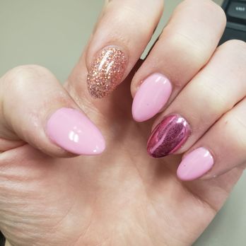Levue Nails & Spa - Shellac, glitter, and chrome!! - Nail Salons Near Me - Redmond, Washington Levue Nails & Spa - Shellac, glitter, and chrome!! - Nail Salons Near Me - Redmond, Washington