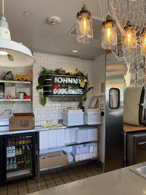 Johnny Doughnuts by null