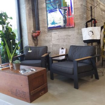 Simple Merchant Coffee - Seating - Coffee & Tea Near Me - Newport, Rhode Island Simple Merchant Coffee - Seating - Coffee & Tea Near Me - Newport, Rhode Island