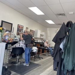 Gordon's Barber - Inside Saturday noon.