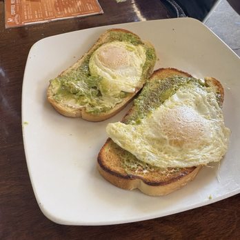 Rooster’s Breakfast and Mimosas - Avocado toast - Breakfast & Brunch Near Me - Sacramento, California