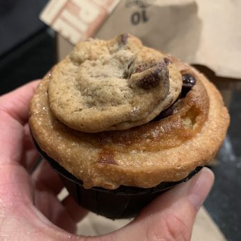 I Like Pie Bakeshop - Chocolate Chip Chess Pie - Bakeries Near Me - Claremont, California I Like Pie Bakeshop - Chocolate Chip Chess Pie - Bakeries Near Me - Claremont, California