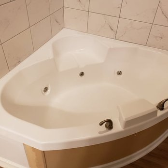 Bath Refinishing Solutions Cincinnati - Jacuzzi Tub after refinishing near Cincinnati, OH - Refinishing Services Near Me - Cincinnati, Ohio Bath Refinishing Solutions Cincinnati - Jacuzzi Tub after refinishing near Cincinnati, OH - Refinishing Services Near Me - Cincinnati, Ohio