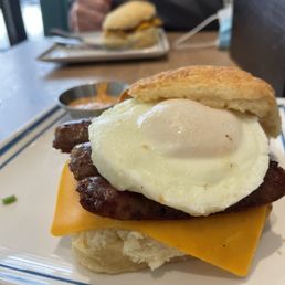 Basic Biscuit - Sausage and Nashville Hot Mayo for the sauce option