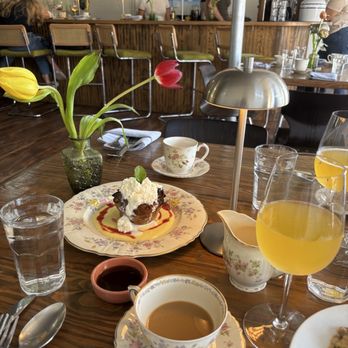 Favorite Neighbor - Brunch was phenomenal. This is the best vibe in NB! - Modern European Near Me - New Braunfels, Texas Favorite Neighbor - Brunch was phenomenal. This is the best vibe in NB! - Modern European Near Me - New Braunfels, Texas