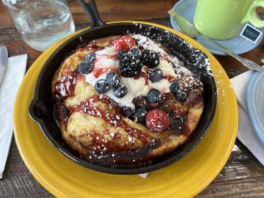 Henry’s On Clay by null