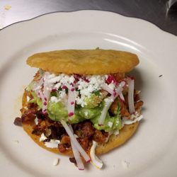 Pizzas y gorditas de pastor!