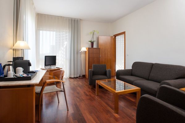 Hotel NH Luz Huelva by null