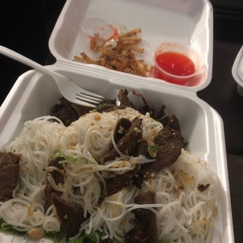 Thu Thu Sandwich - Lemon grass beef with rice noodles - Vietnamese Near Me - Houston, Texas Thu Thu Sandwich - Lemon grass beef with rice noodles - Vietnamese Near Me - Houston, Texas