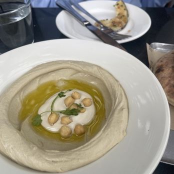 Mami - Hummus - Mediterranean Near Me - Cresskill, New Jersey