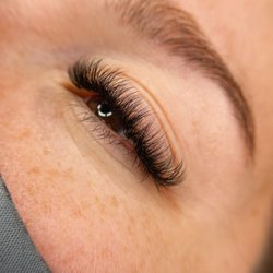 Luna Lash Suite