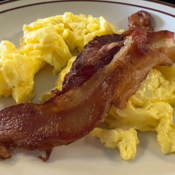 Mikey's Family Restaurant - Two eggs and bacon - Diners Near Me - Mesa, Arizona